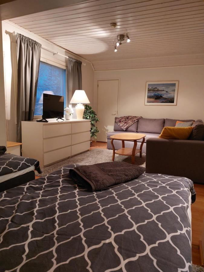 Апартаменти Koskentien Kotimajoitus & Luxury Glamping Йямся Екстер'єр фото