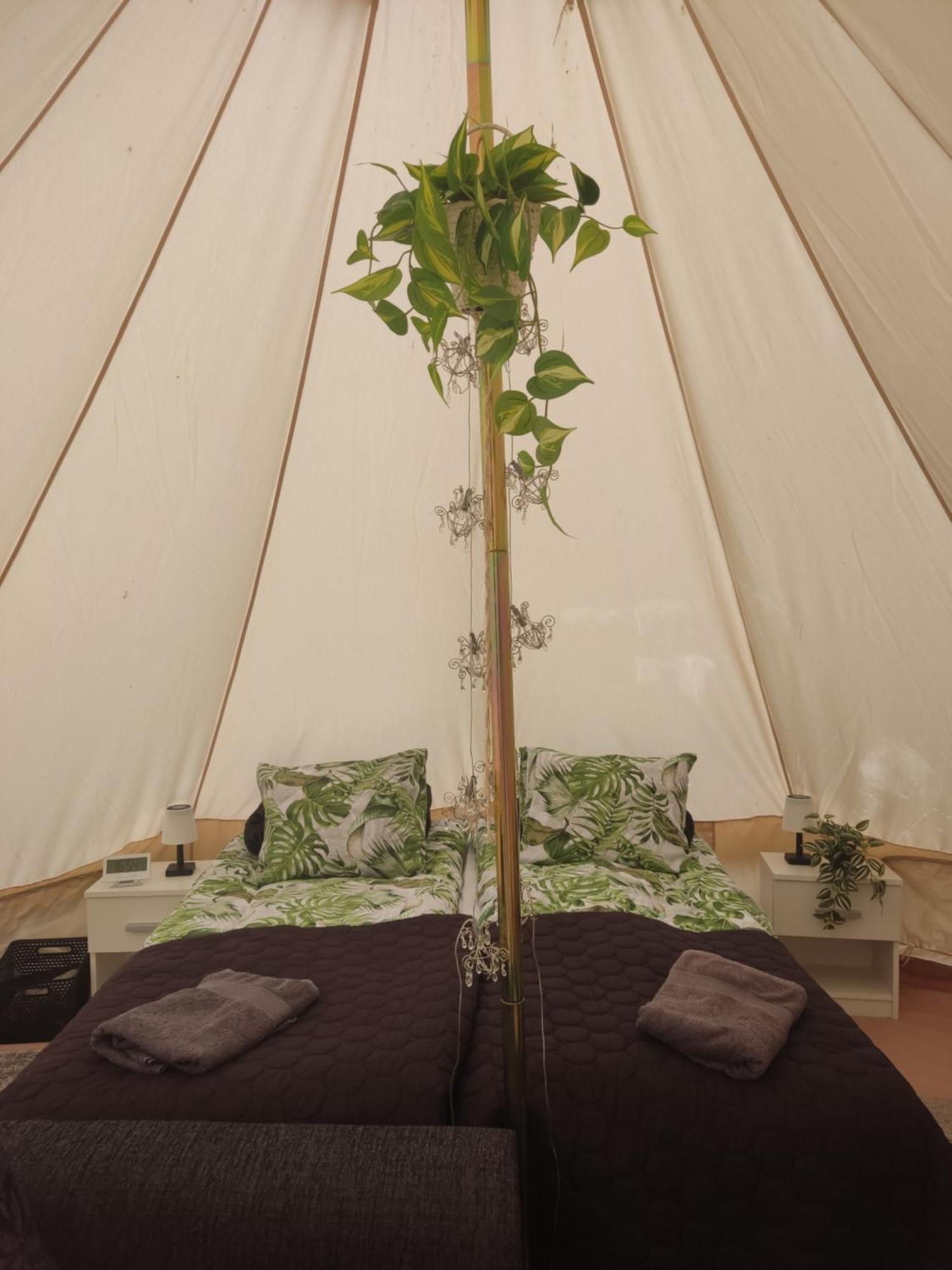 Апартаменти Koskentien Kotimajoitus & Luxury Glamping Йямся Екстер'єр фото