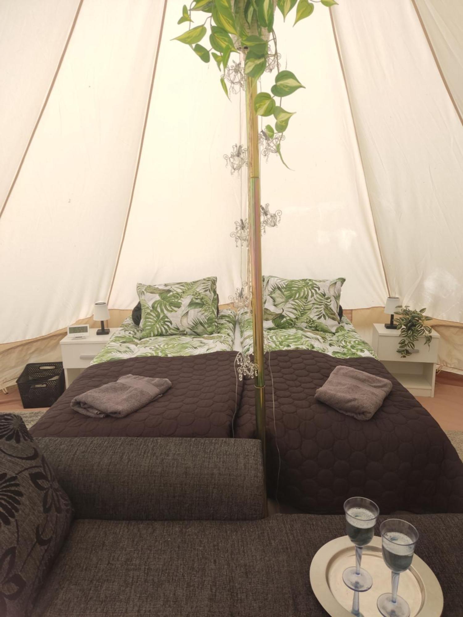 Апартаменти Koskentien Kotimajoitus & Luxury Glamping Йямся Екстер'єр фото