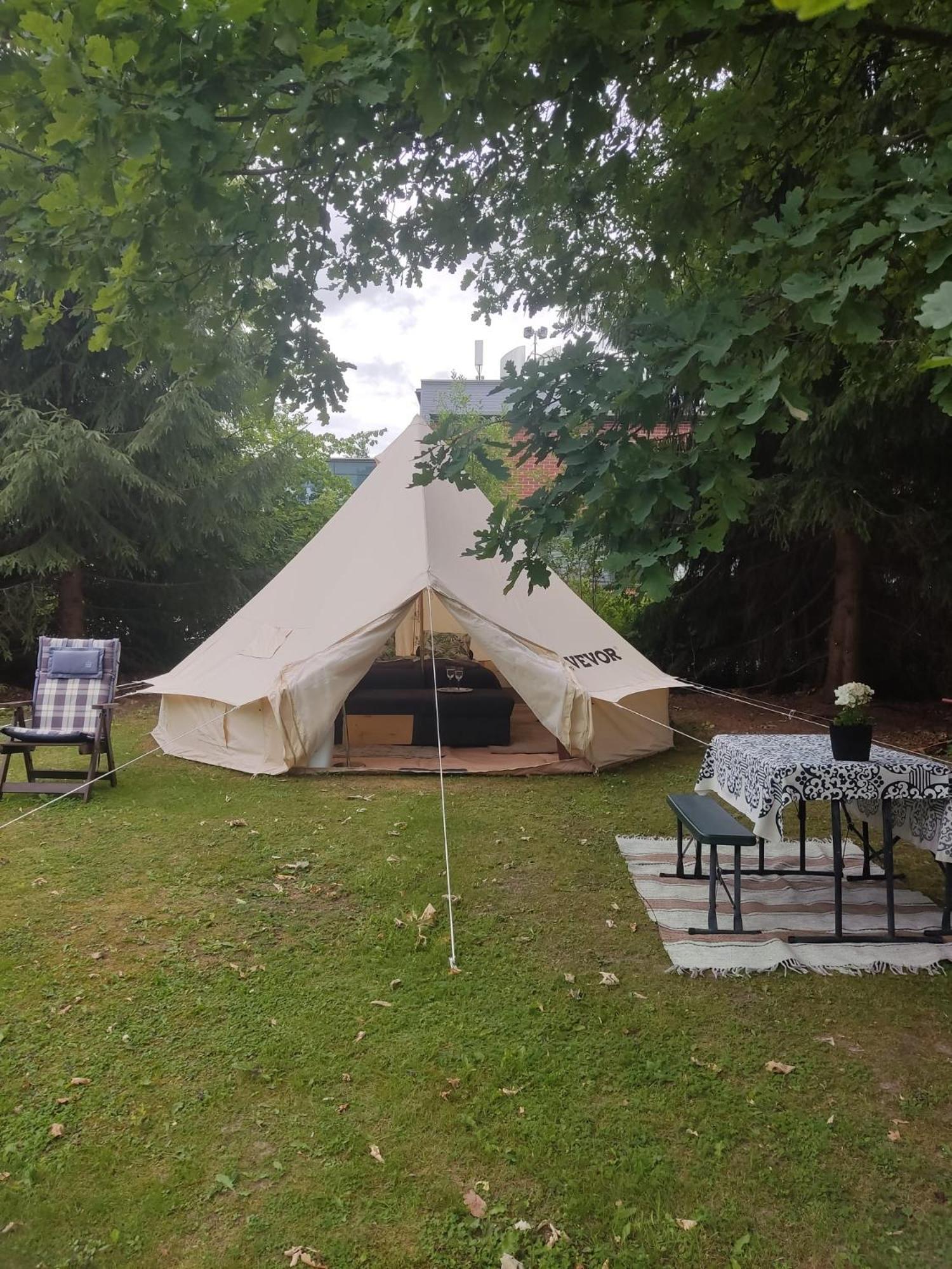 Апартаменти Koskentien Kotimajoitus & Luxury Glamping Йямся Екстер'єр фото